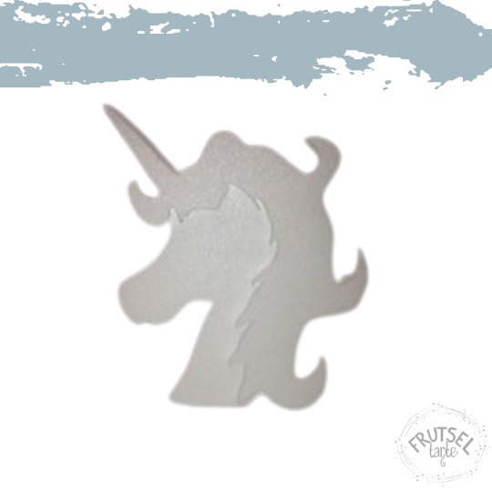 piepschuim eenhoorn hoofd 27 cm